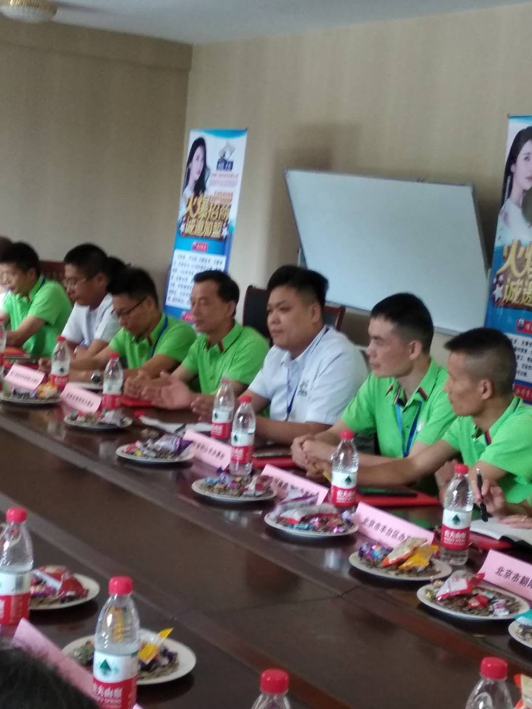 手机玻璃镀膜和不镀膜有什么区别,液体玻璃膜和手机镀膜的区别