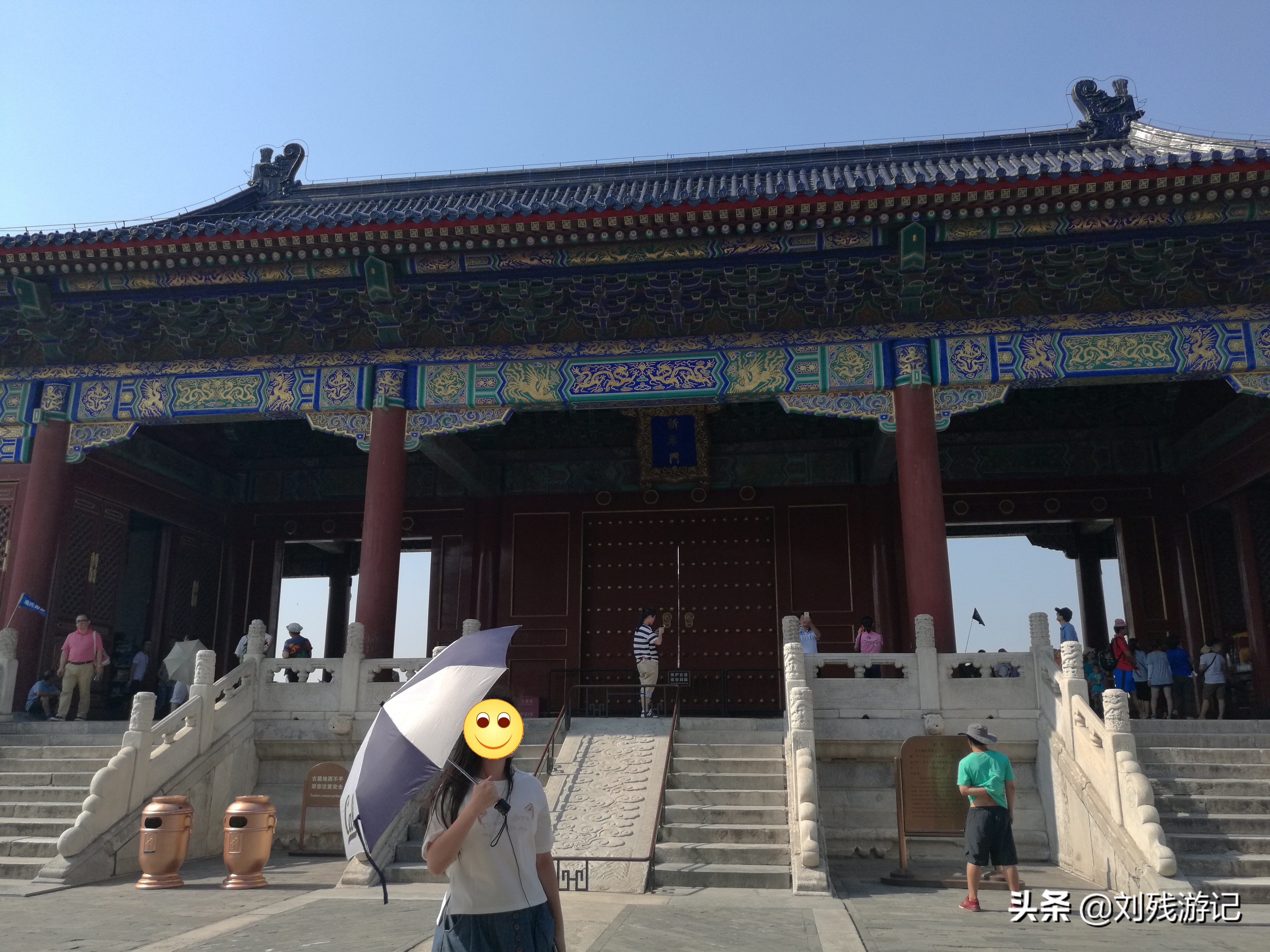 天坛是世界上最大的祭祀建筑群,北京天坛的圆坛为古代祭天的场所