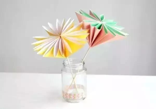 母亲节送什么手工礼物给妈妈,小孩母亲节该送妈妈什么礼物