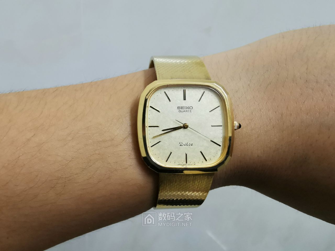 收了一块机械表,精工dolce系列年差石英手表