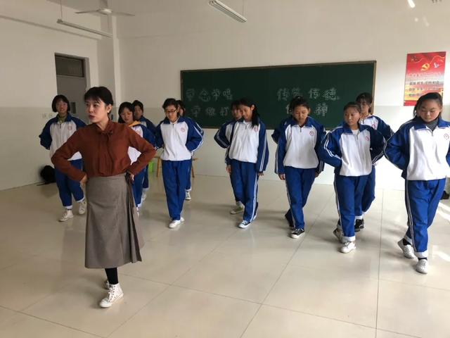 临渭区育红中学校园,渭南市临渭区育红初中