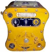 隐藏在海上船只不起眼角落的小黄盒，细数能救命的长波和短波电台