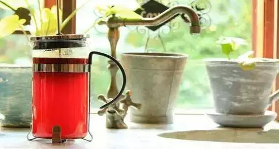 一方一俗,十八个国家的饮茶法