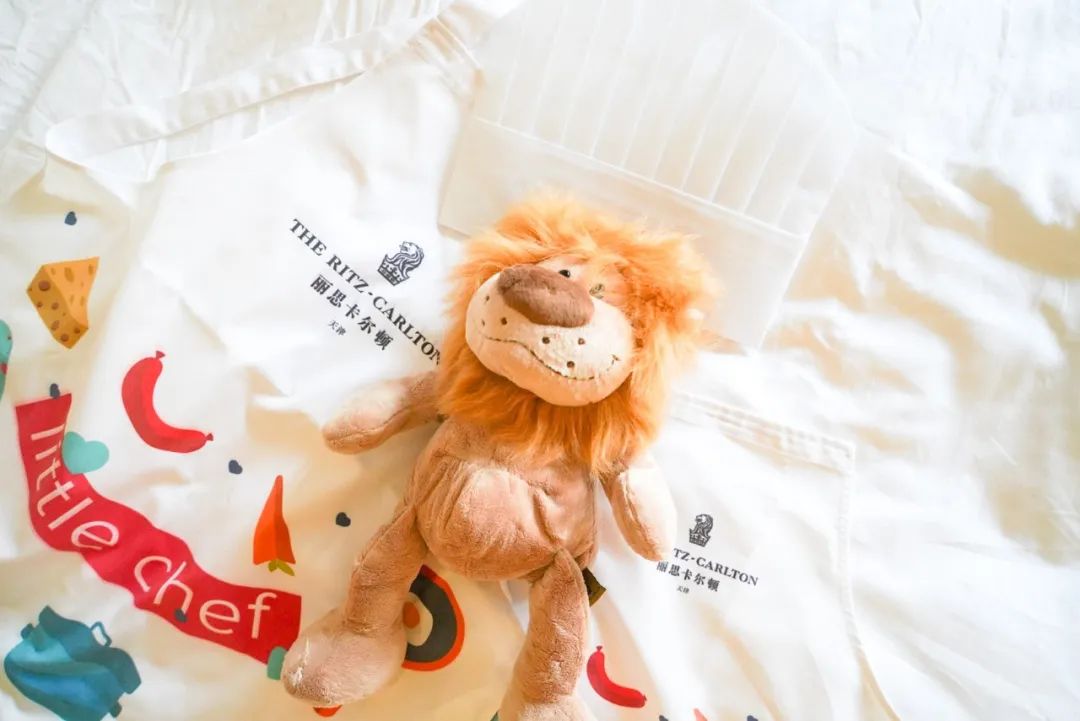 不到两千就能住天津丽思卡尔顿？还能随便吃？这样的羊毛不多了