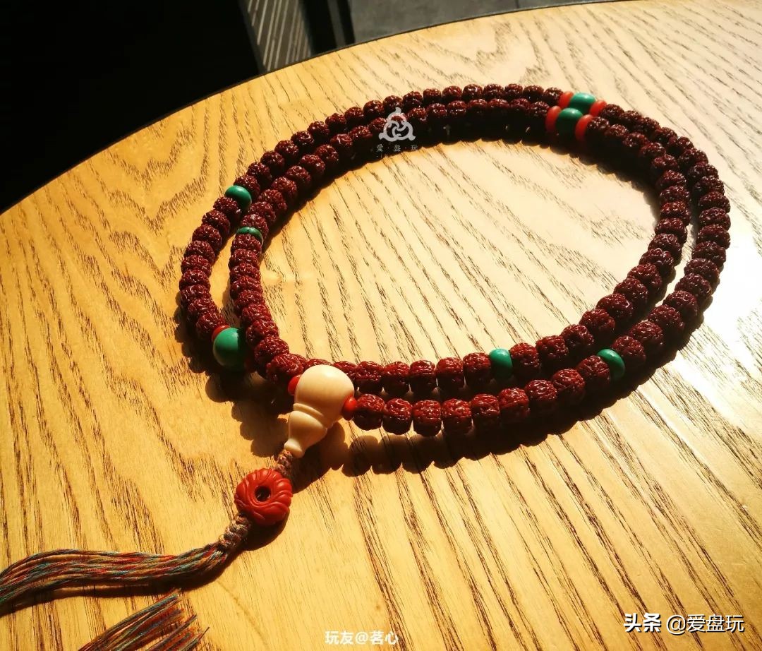 一条串加几个金标效果好,一条串配几百个配饰