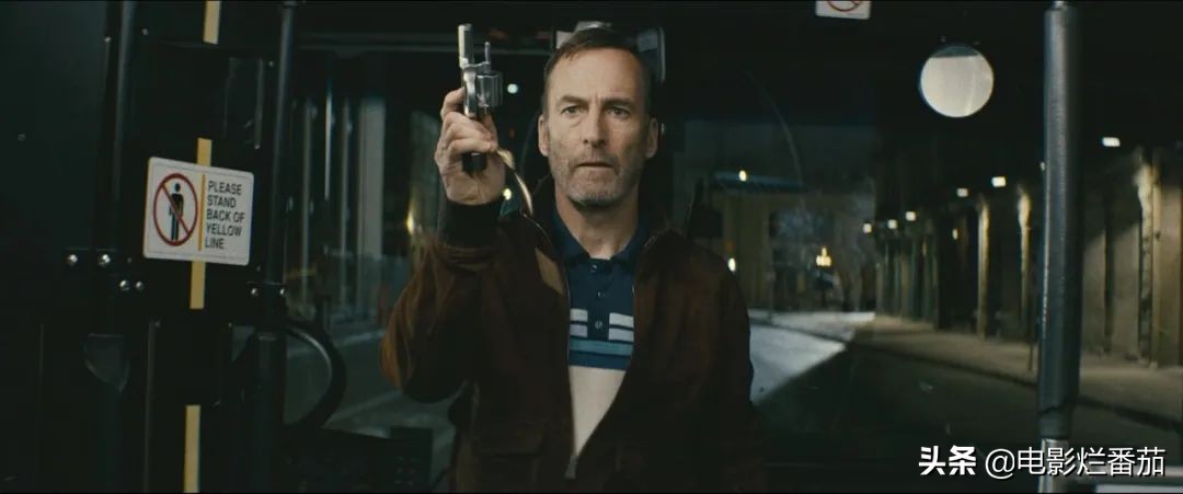 1600万，在国内不够一个小鲜肉的身价，愣是拍出这么燃的动作片