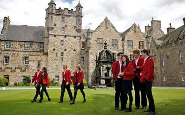 湾TALK早八点：4.8·你的湾区早班车