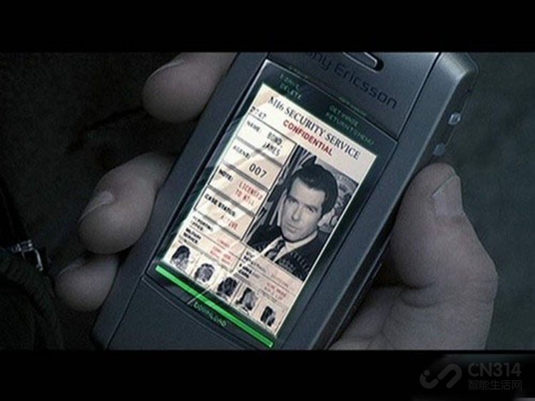 曾带詹姆斯·邦德驰骋沙场当年你是否渴望得到一款索尼爱立信？