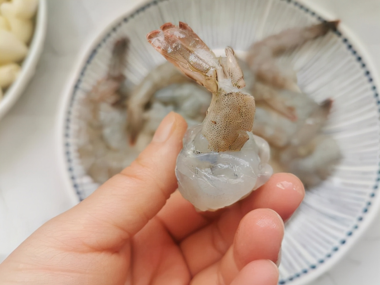 大虾别再水煮了这种做法蒜香浓郁,大虾水煮最好吃的5种做法