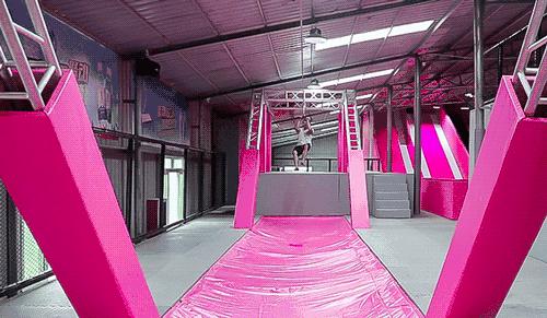 蹦床馆网红滑梯室内,旱雪滑梯蹦床公园