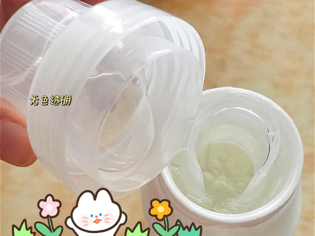 白衣服发黄洗白小窍门小苏打白醋,白色衣服放时间长了发黄怎样去除