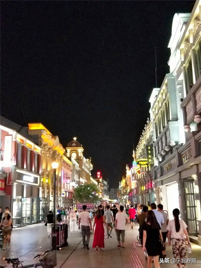 开封鼓楼夜景,开封鼓楼公园