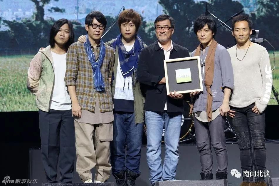 五月的最后一天纯音乐,五月的最后一天聚一聚