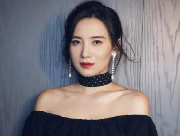 纹的眉毛应该用什么颜色的眉笔,初学者画眉毛用什么颜色的眉笔