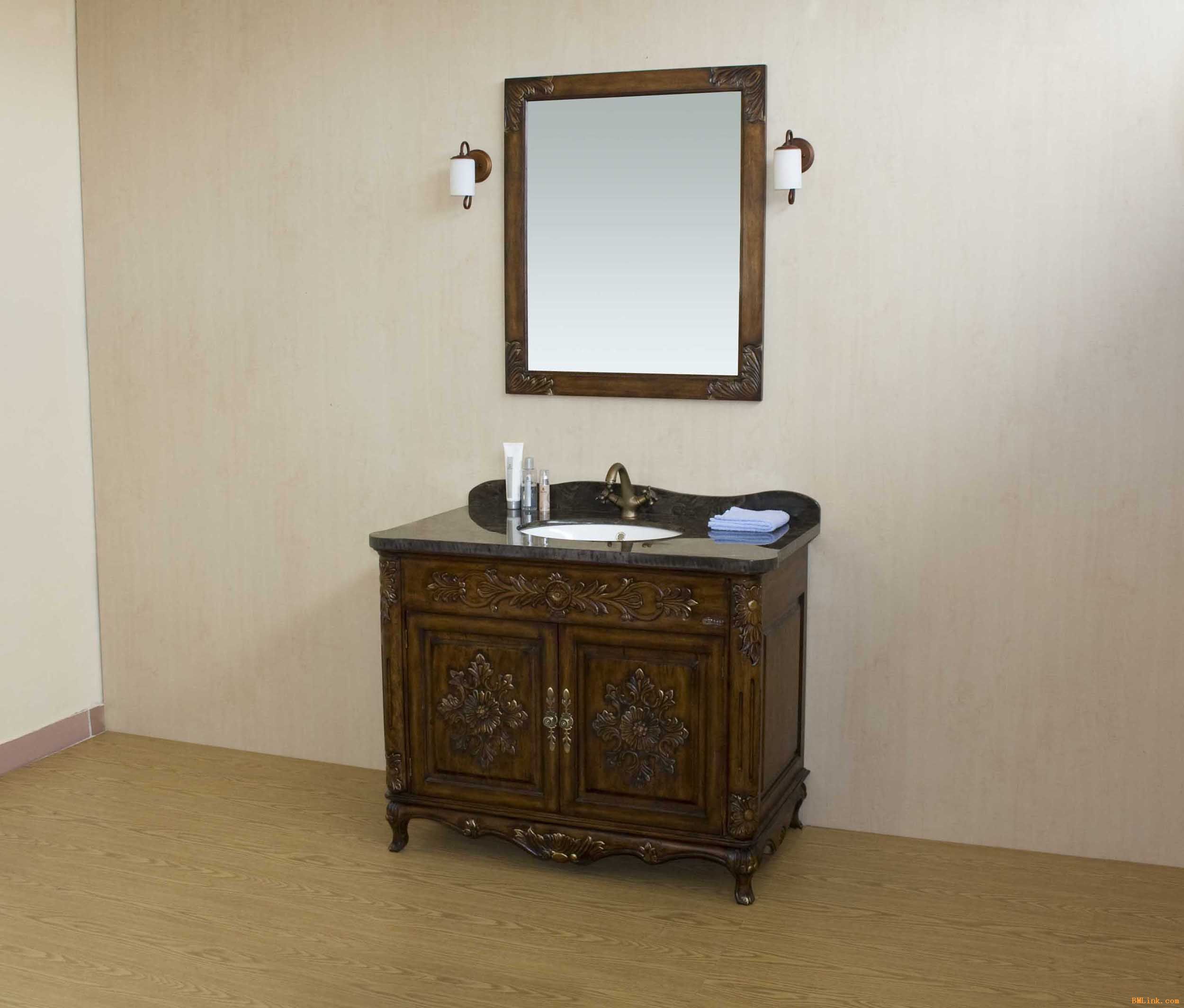 装修卫生间浴室柜选择,卫生间装修选什么浴室柜