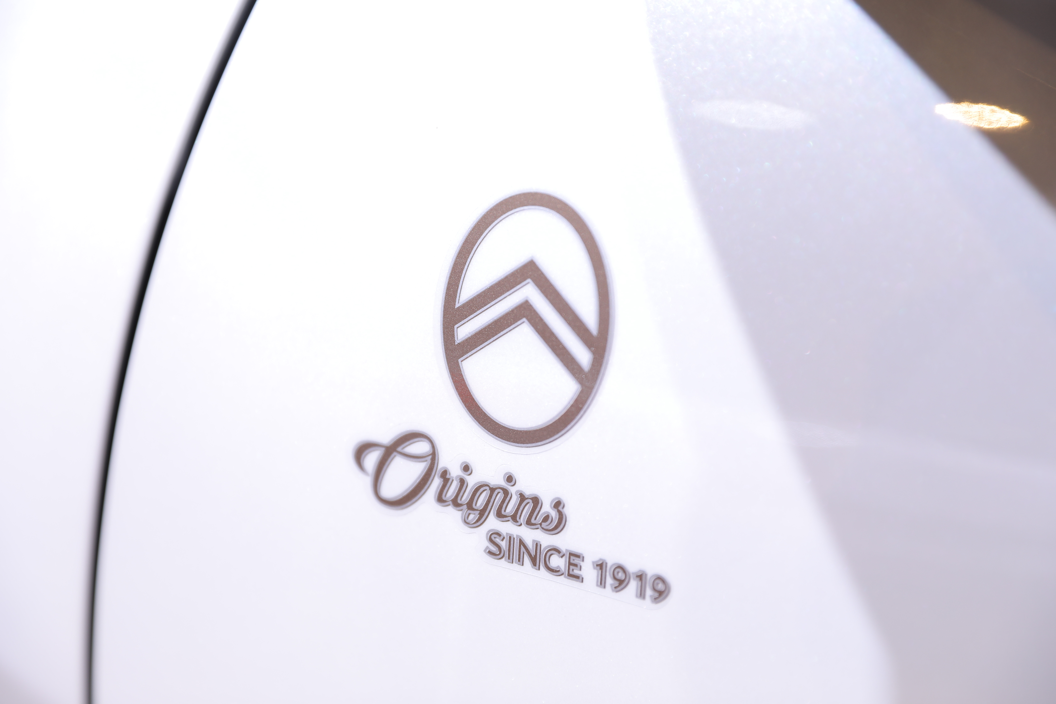 雪铁龙百年造车史,法国雪铁龙高端车