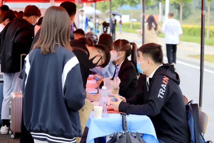内蒙古建筑学院开学时间通知,内蒙古建筑职业学院开学