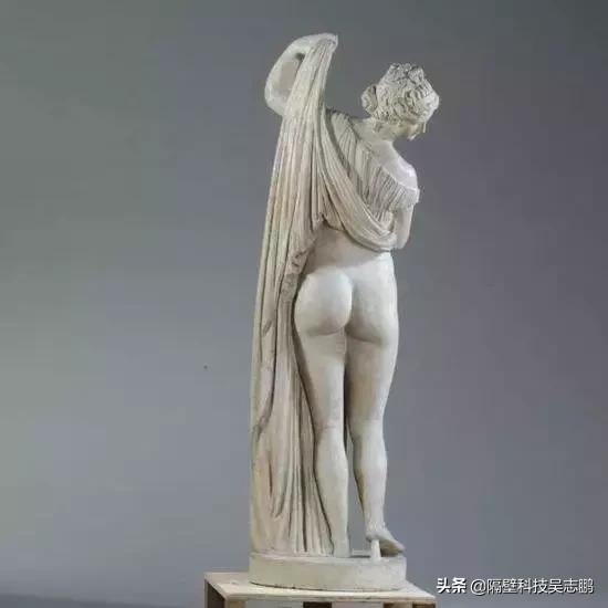 健身网红的诱人蜜桃臀背后,到底藏着怎样的秘密?