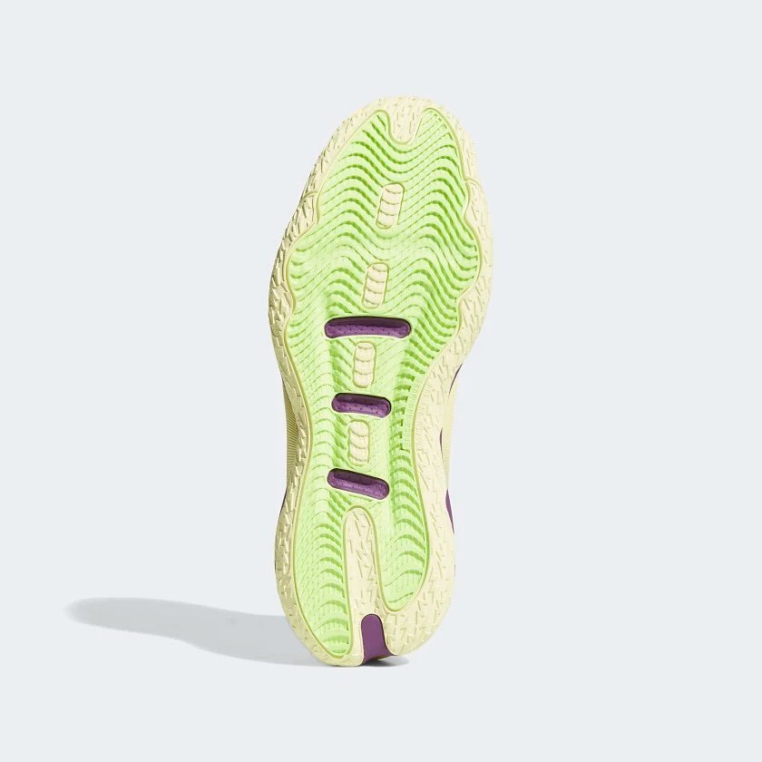 利拉德8新配色发布,利拉德8代适合扁平足吗