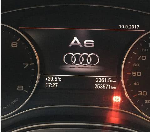 开了25万公里的奥迪a6多少钱,开了7万公里的奥迪a6l