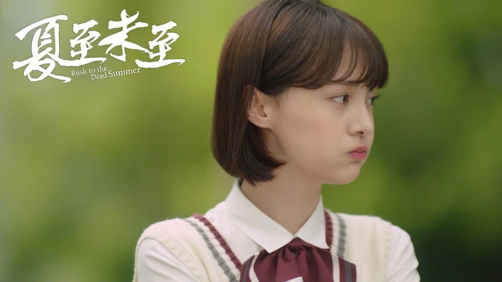 扁头女生留什么发型,扁头发量多发型