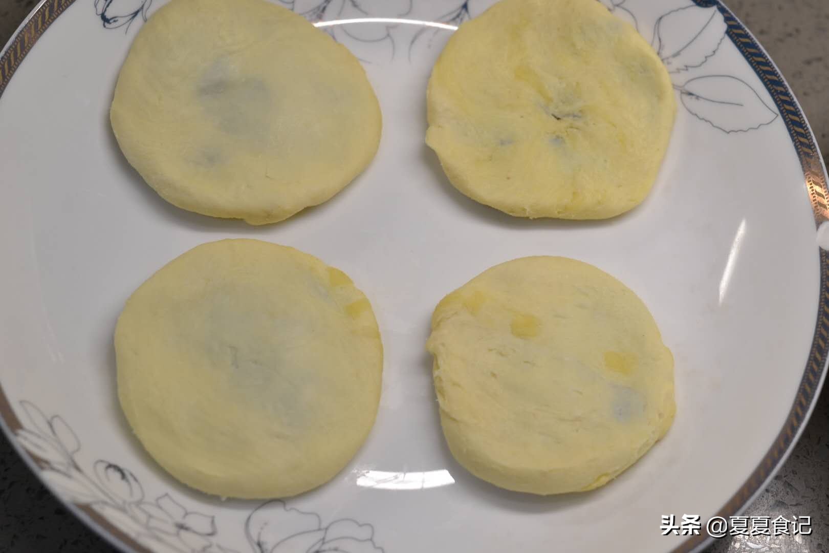 蛋挞皮的新制法一口咬下去还爆浆,蛋挞皮如何制作最好吃