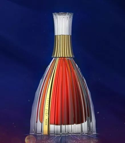 张裕白兰地老酒价格,四十年张裕金奖白兰地多少钱了