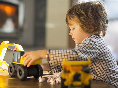 儿童火气大容易发脾气是什么原因,孩子脾气火气大怎么回事