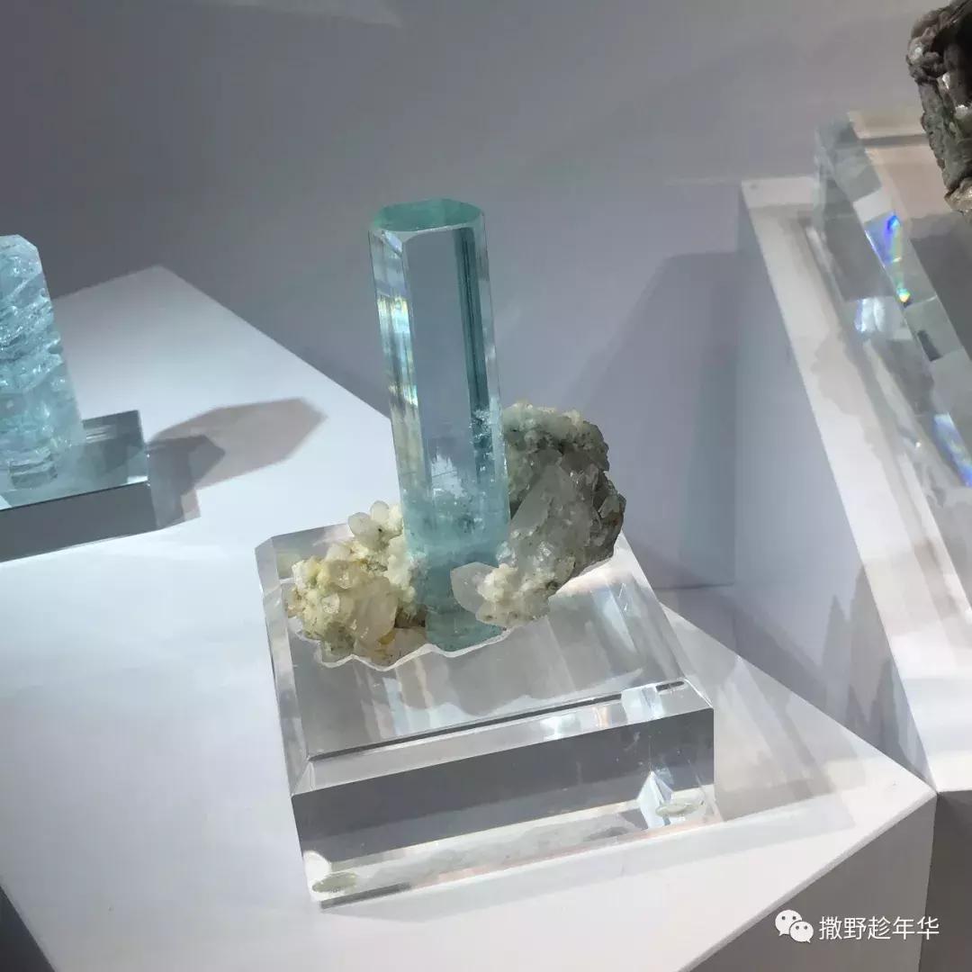 地壳深处的彩虹与少女心