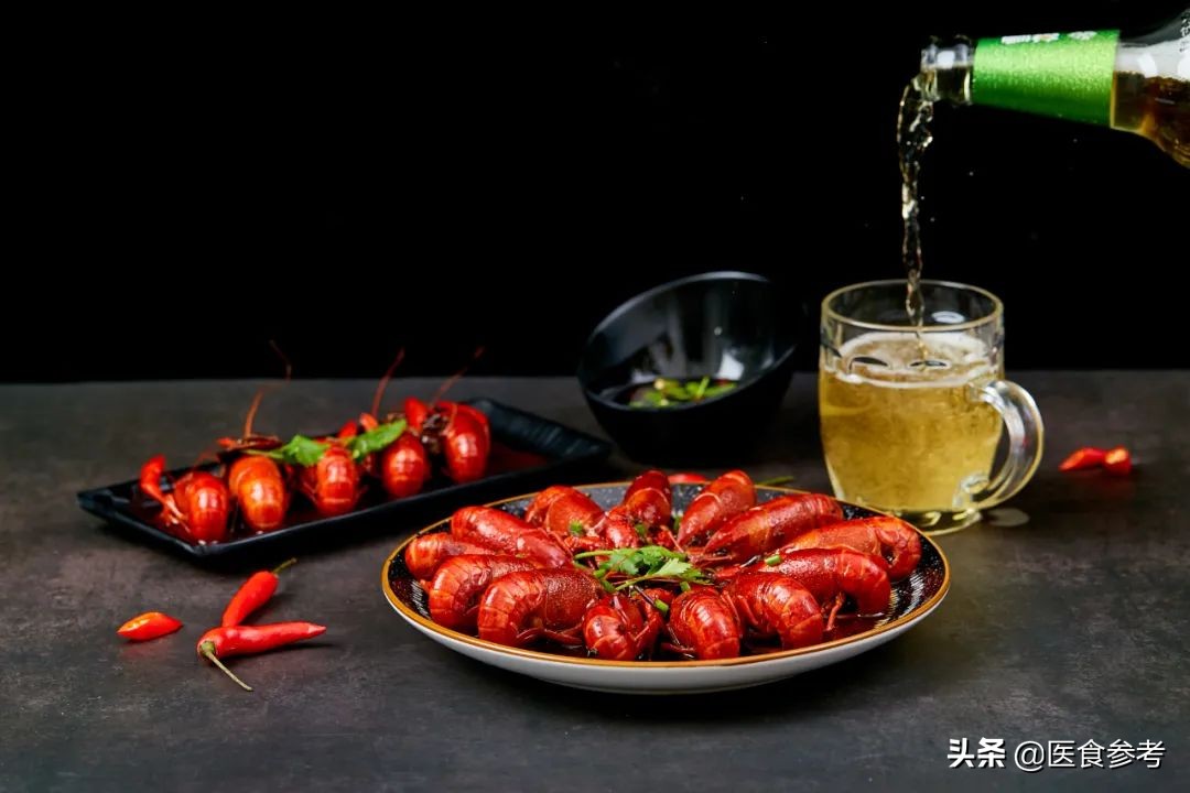 没有小龙虾的夏天，是不完美的！“扒虾”秘籍已奉上