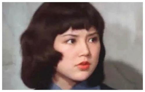 10位被整形毁掉的女星,被整容毁掉的女明星