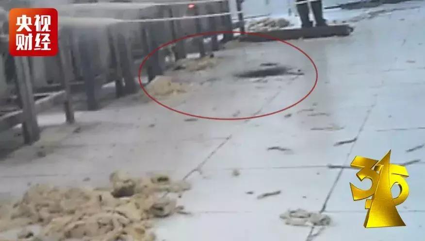 315食品安全曝光辣条,315晚会曝光有关辣条生产