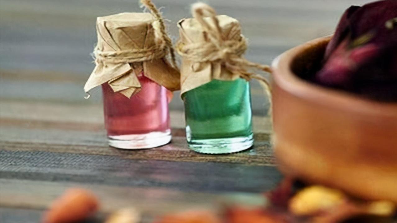 印度疫情混乱，檀香精油一涨又涨，市场假货泛滥，真假难辨