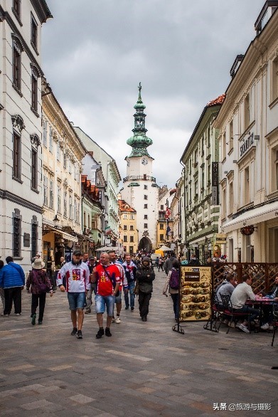 世界上拥有三个唯一的首都国家,全球唯一一个有两个首都的国家