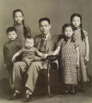 大揭秘周信芳裘丽琳,周信芳与裘丽玲