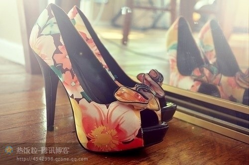 穿高跟鞋脚不痛的小窍门,穿高跟鞋不痛脚的小技巧
