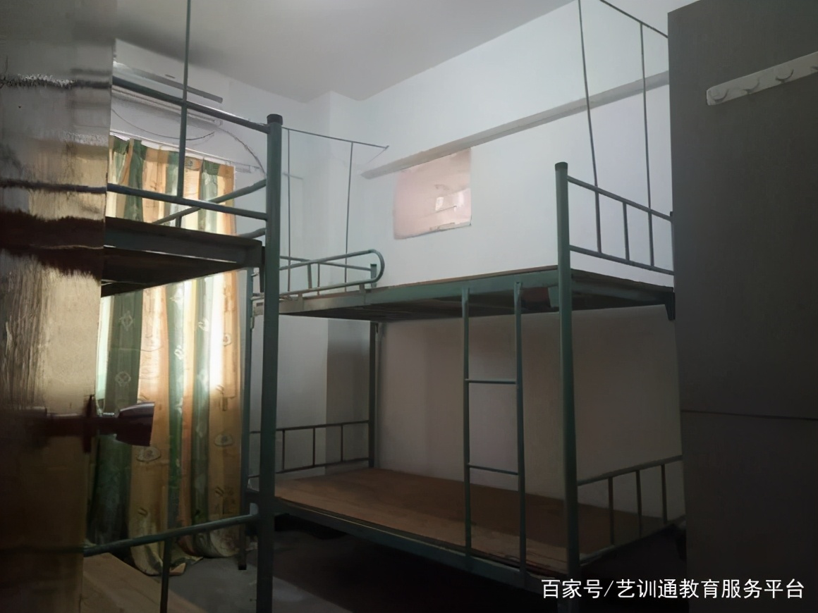 文科大学宿舍条件排名,全国学院宿舍条件排名