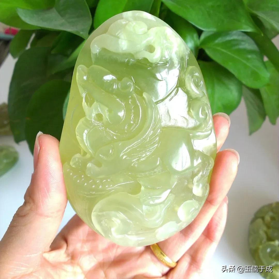 石英岩质玉什么样子,石英岩玉是岩质玉