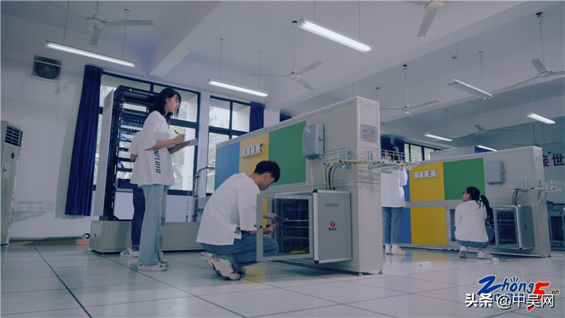 坚守初心笃行致远再出发,坚守初心再出发完整版