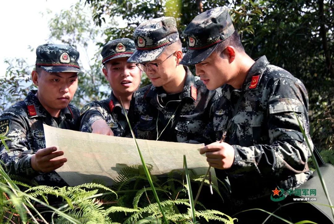 pla迷彩新式星空迷彩服,空军迷彩服星空迷彩