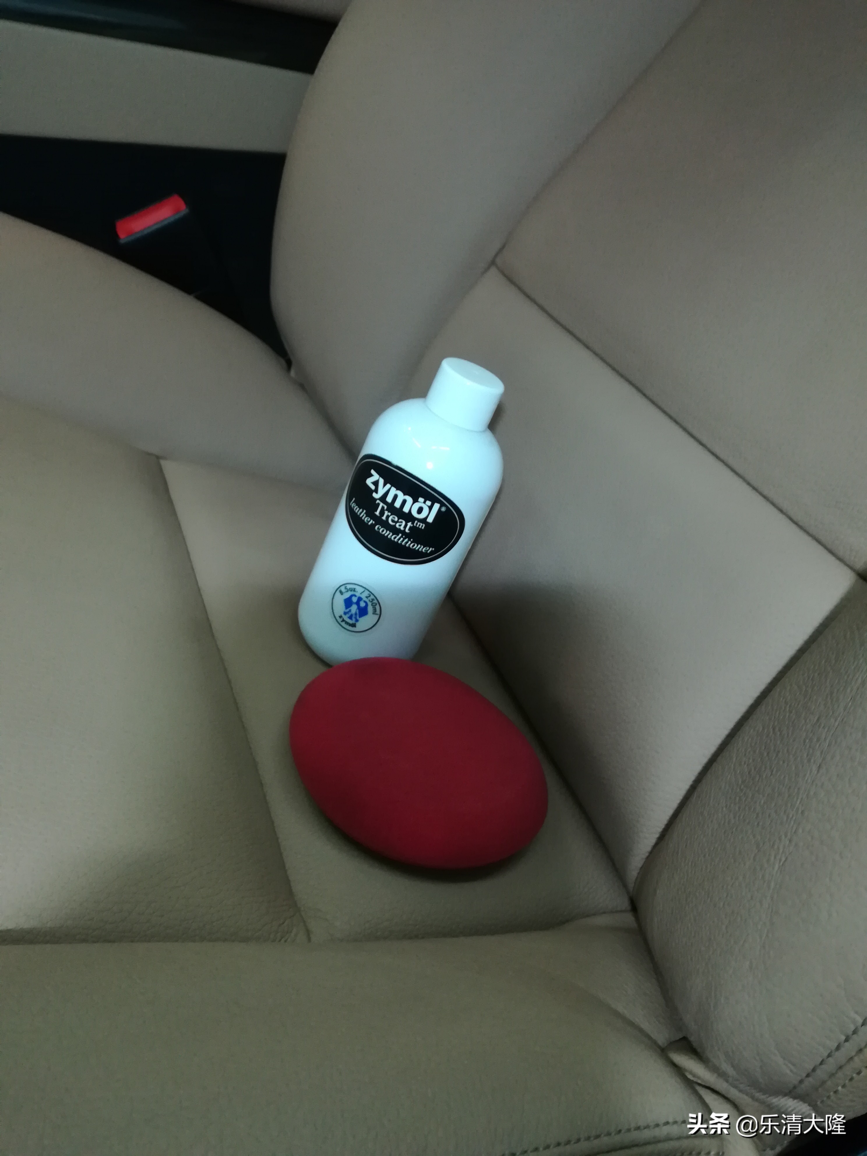 广州宝马7系内饰清洗,宝马7系发动机舱清洗