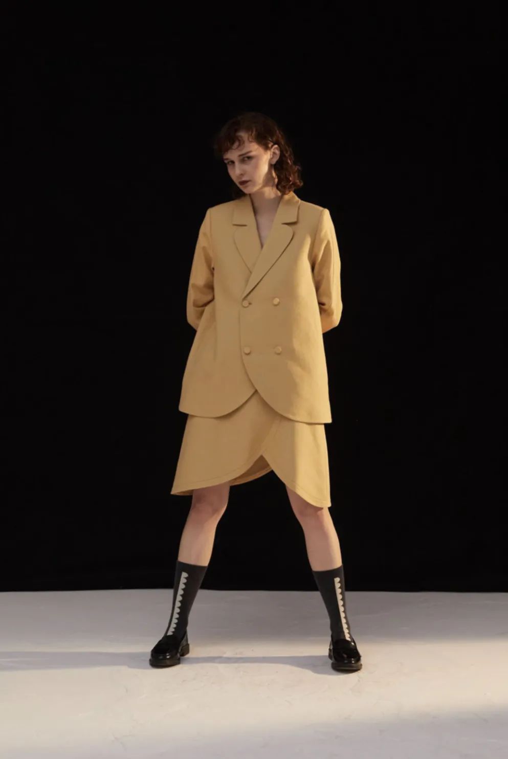 牛年扭蛋机、5折买明星同款、年味美食买一赠一，新春焕新颜