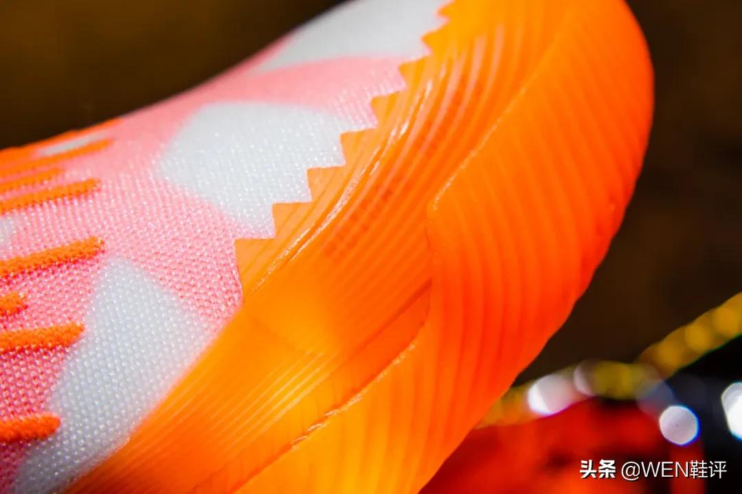 阿迪顶尖足球鞋,阿迪顶尖跑鞋