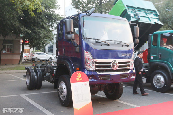 自卸拉木头神器,山区拉木头神器