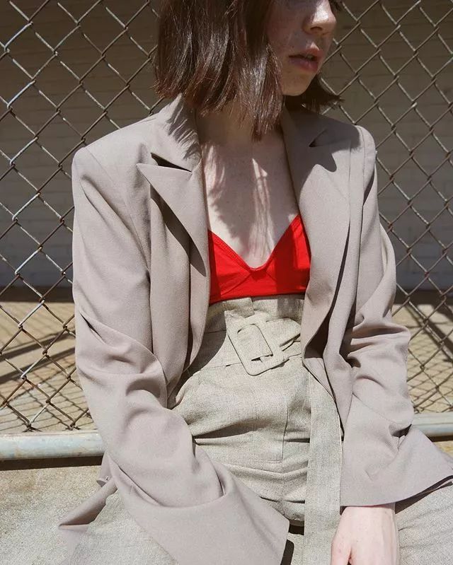 适合微胖小个子女生的衣服店铺,微胖小个子衣服穿搭