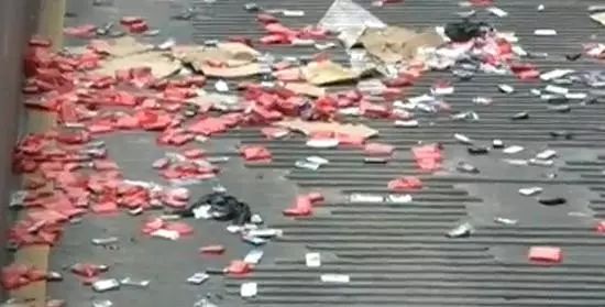 iPhone11降价1000，“中国电子第一街”惨变“美妆城”？