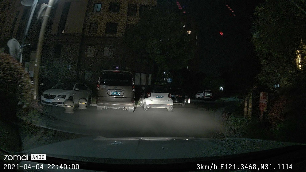 70迈记录仪a400拆解,70迈记录仪魔方a400评测