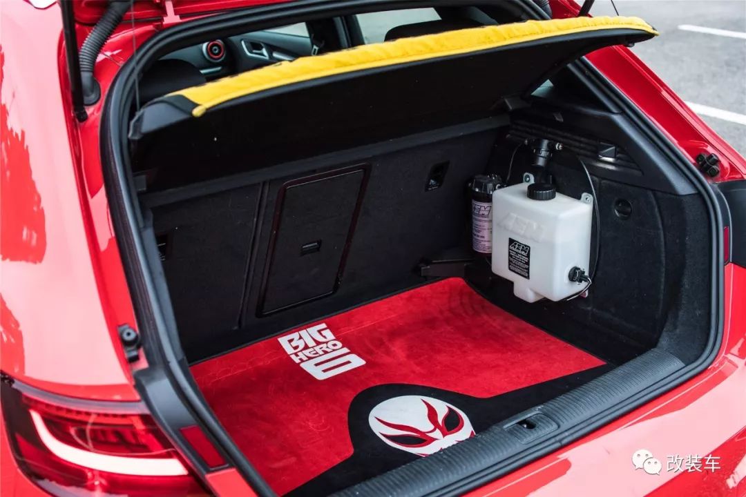 奥迪a3升级17款前杠,奥迪a335tfsi改装