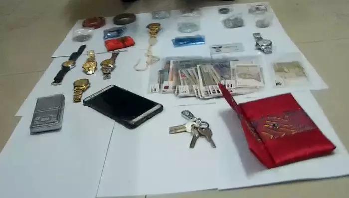 岳阳楼警方捣毁涉诈窝点,岳阳楼警方破获盗窃案