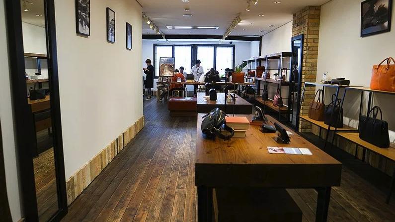 日本土屋鞄制造买所买低调却质感满分的手作皮件开箱文